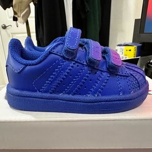 Adidas X Pharrell Williams Superstar Supercolor